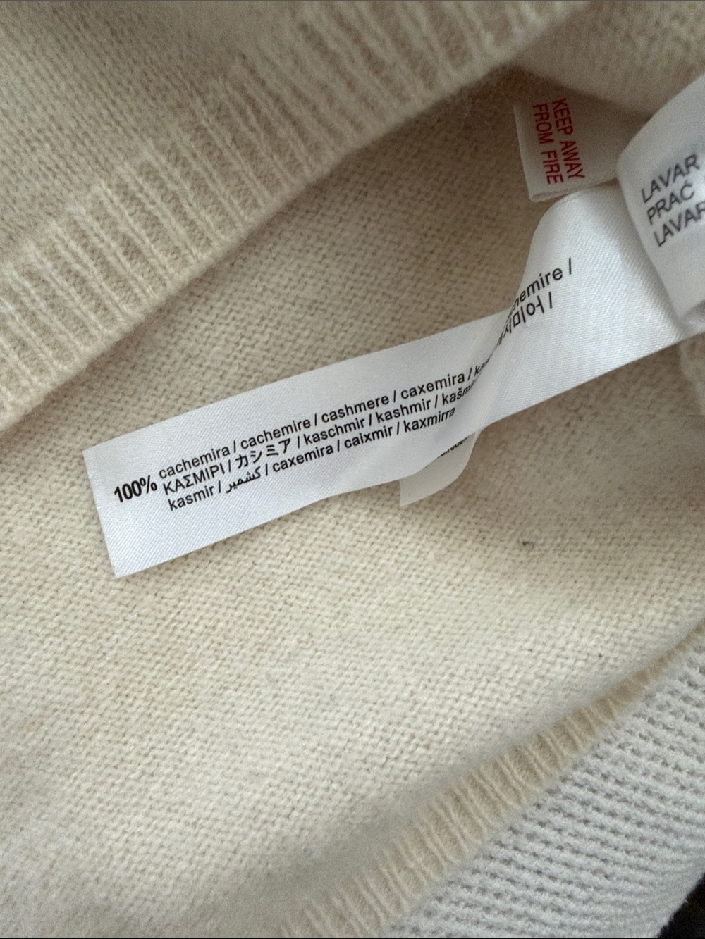 ZARA HOME 100% Cashmere Cream Women's Sweater Size M/L - Picture 3 of 11